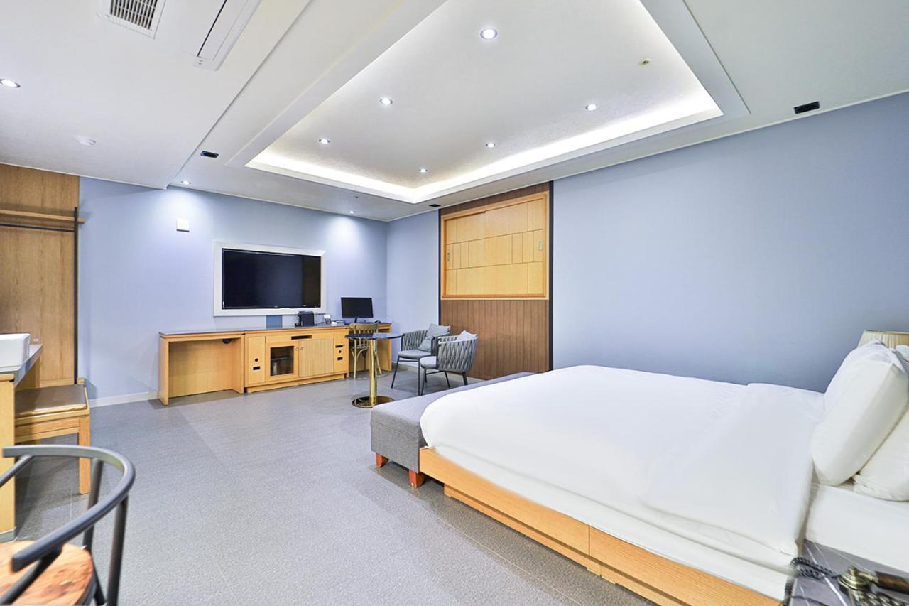 Seomyeon Ib Hotel Busan Esterno foto